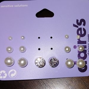 Pearl stud earrings